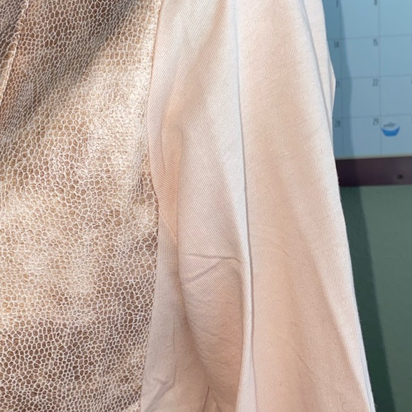 Gorgeous Moto-Cotton Model Light Cardigan By: G - Picture 6 of 15